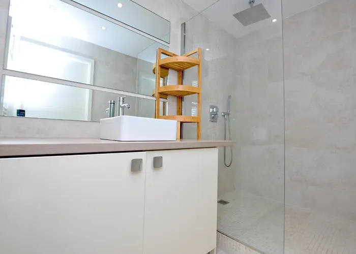 Apartment Awesome In With Wifi *